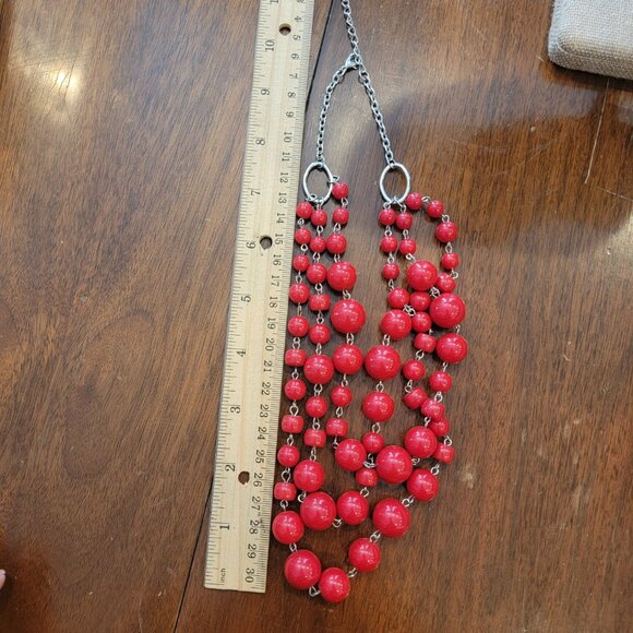 Everyone Scatter - red - Paparazzi necklace - Picture 7 of 9